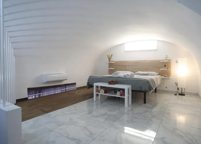 L\'Antico Borgo Angioino
